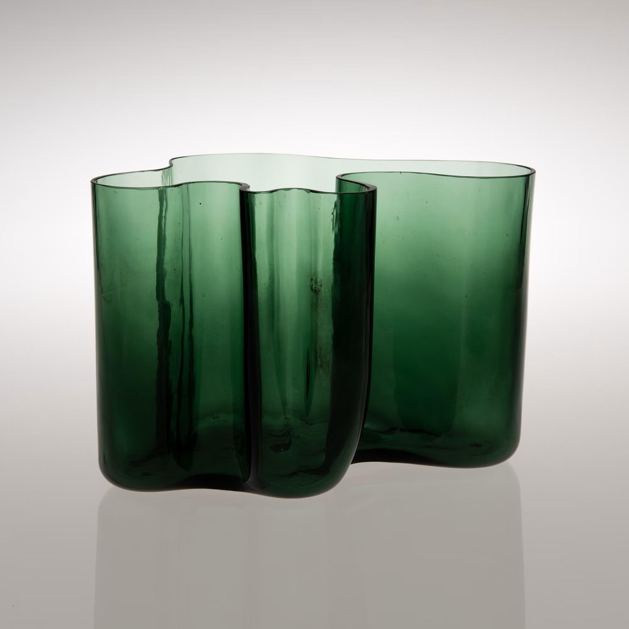  Aalto vase 95mm アップルグリーン What is the most expensive Aalto vase? | Kotona Living